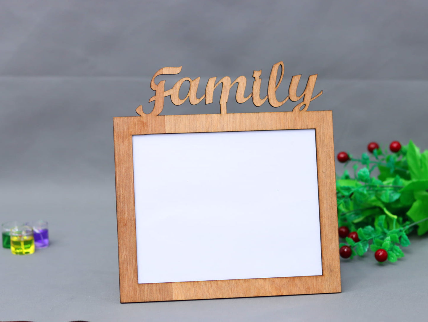 👨‍👩‍👧‍👦 Family Photo Frame – Cherish the Moments That Matter Most -04FR0002