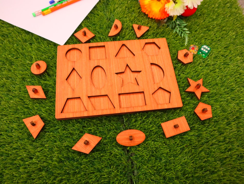 TinyThinkers Early Learning Puzzle Set – Shapes, Colors, and Fractions -07KS0010