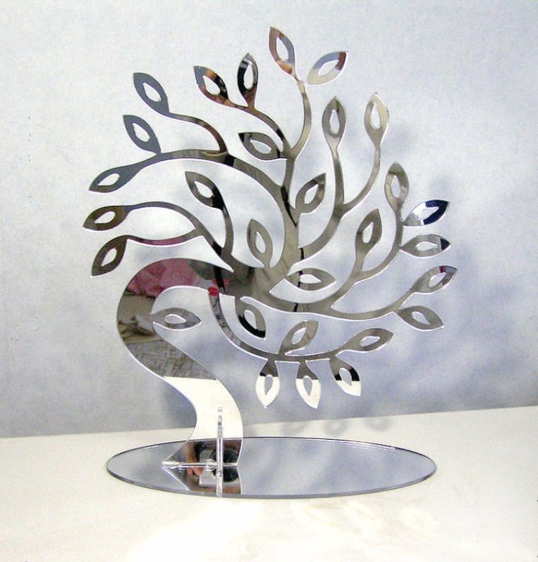 Freestanding Natural Family Tree - 11CT0009