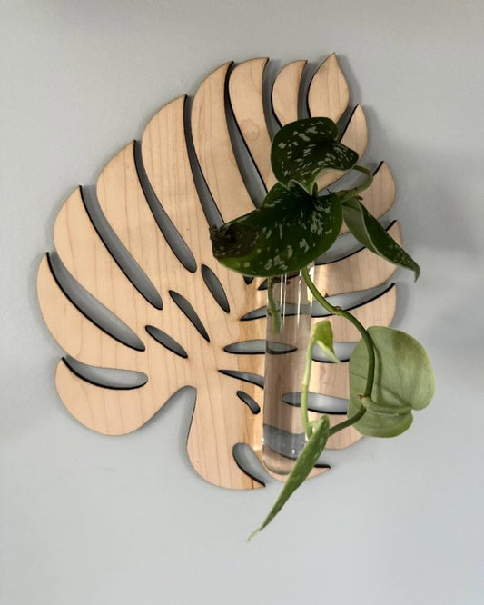 BotaniBloom Wall Vase - 21HD0009